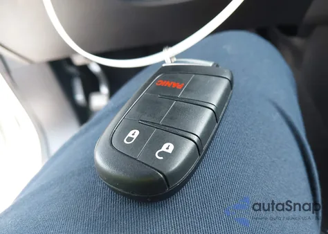 2020 Dodge Journey Se Value from USA, damaged, VIN 3C4PDCABXLT219303